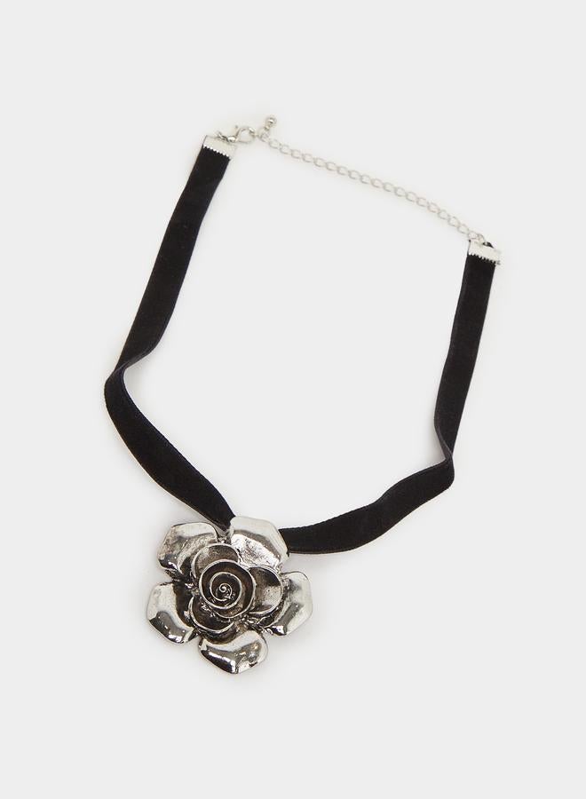 ستايلي عقد شوكر مخمل بوردة - Image 2